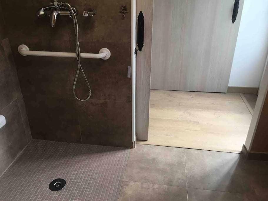 Oak Palace Oakplacescom Leon Ngoại thất bức ảnh